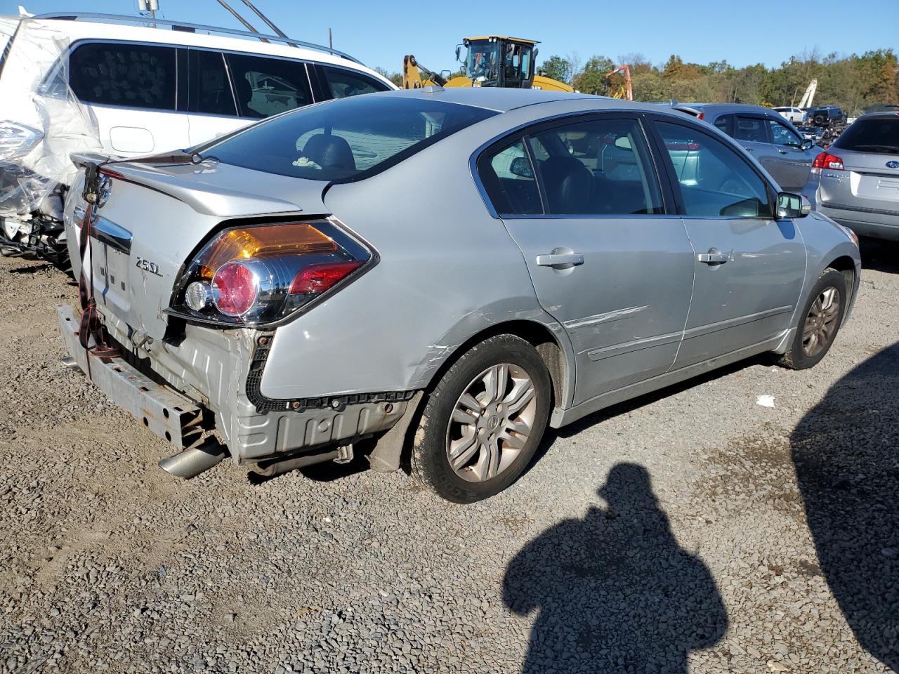2012 Nissan Altima Base - Фото 3