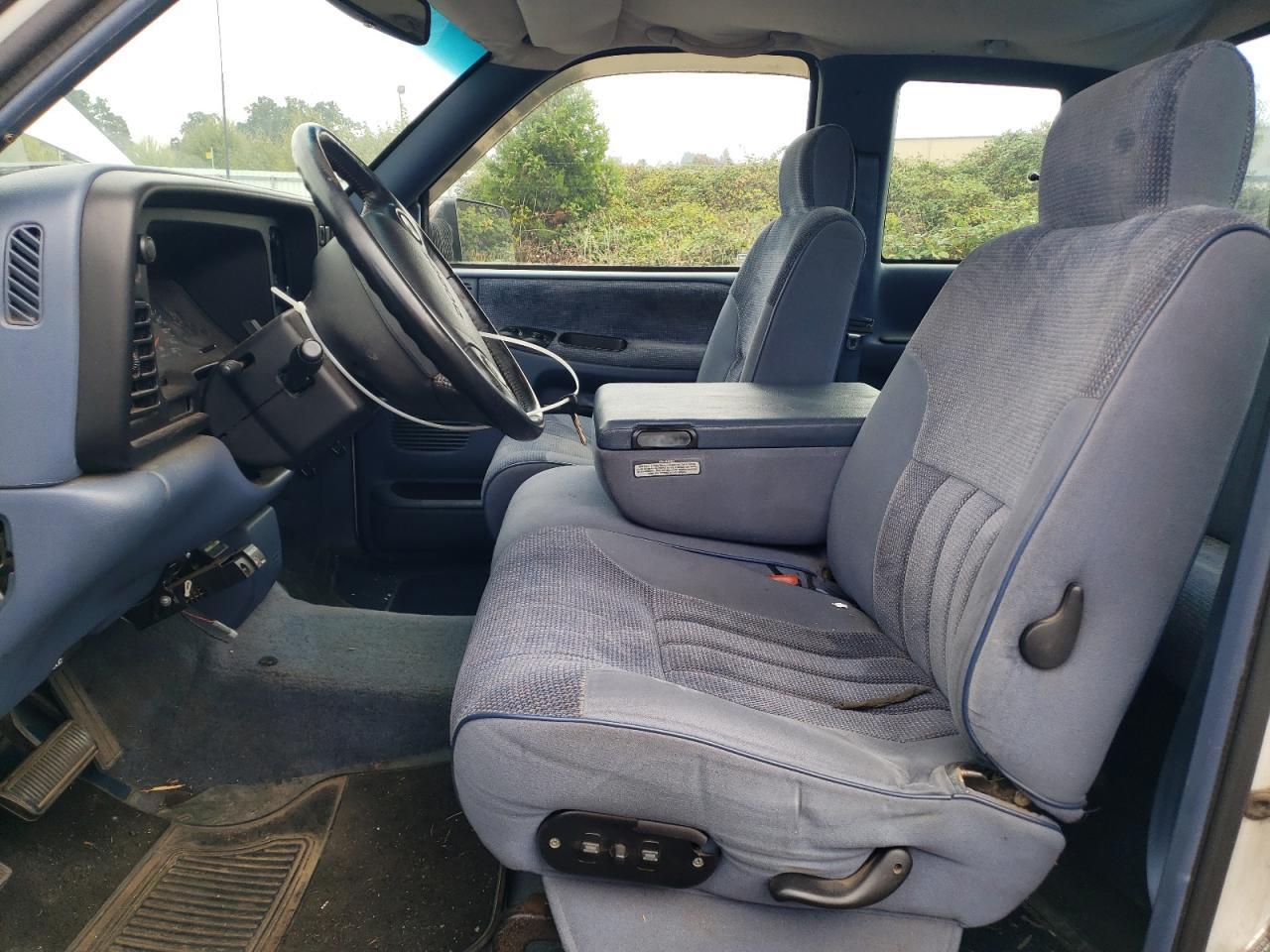 1995 Dodge Ram 3500 - Image 7