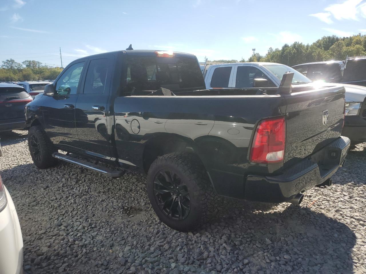 2016 Ram 1500 Slt - Image 2