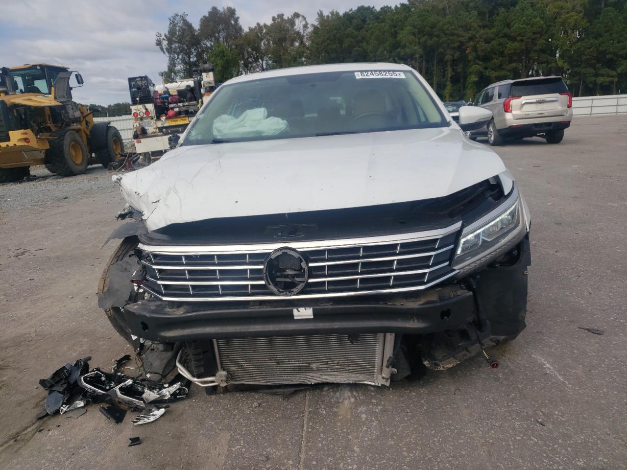 2017 Volkswagen Passat Se - Image 5