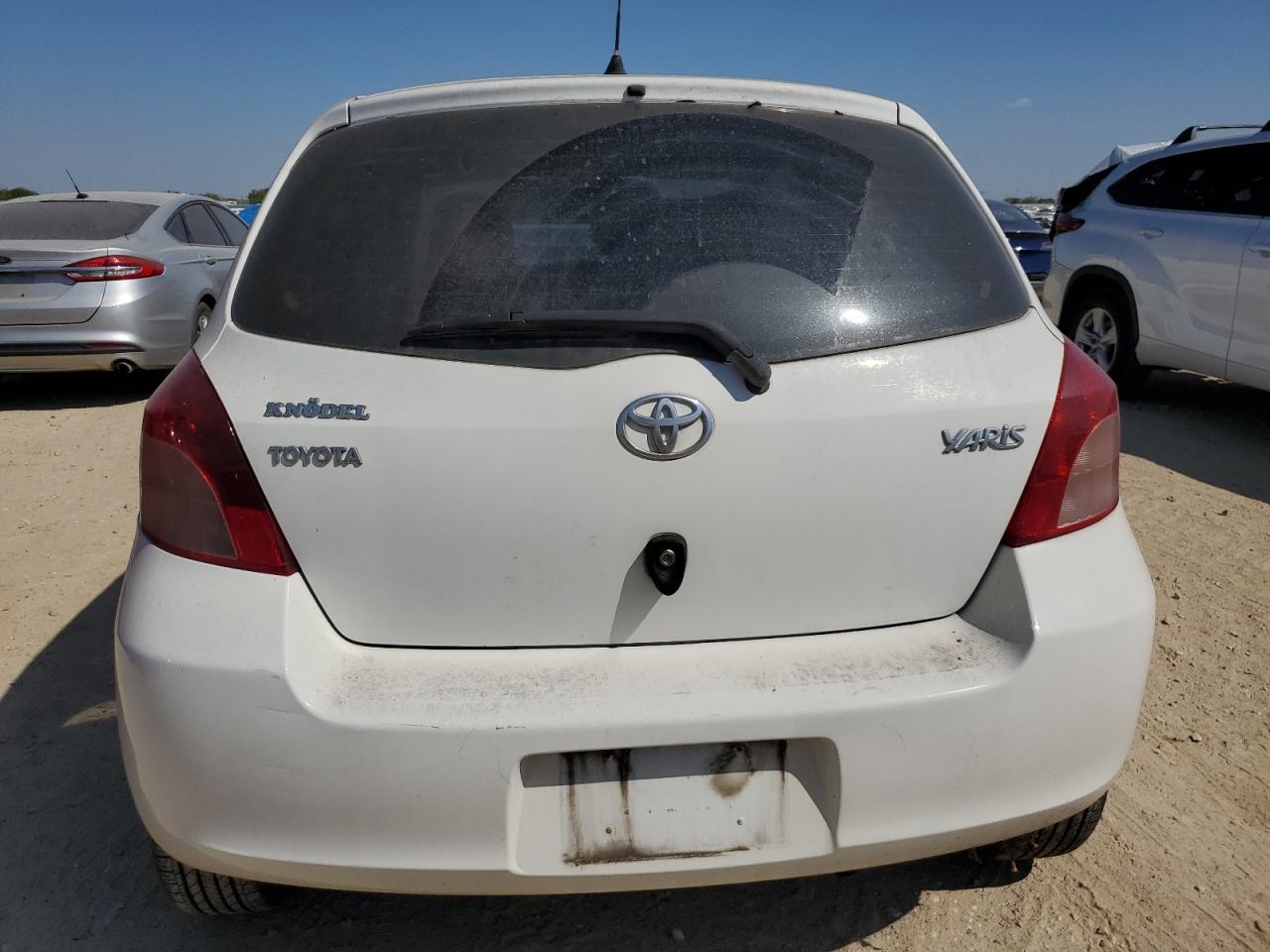 2008 Toyota Yaris - Image 6