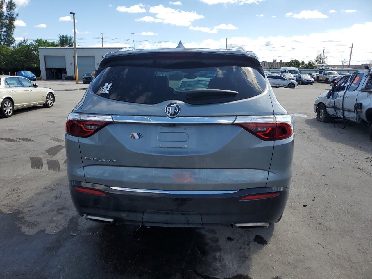 2023 Buick Enclave Essence - Image 6