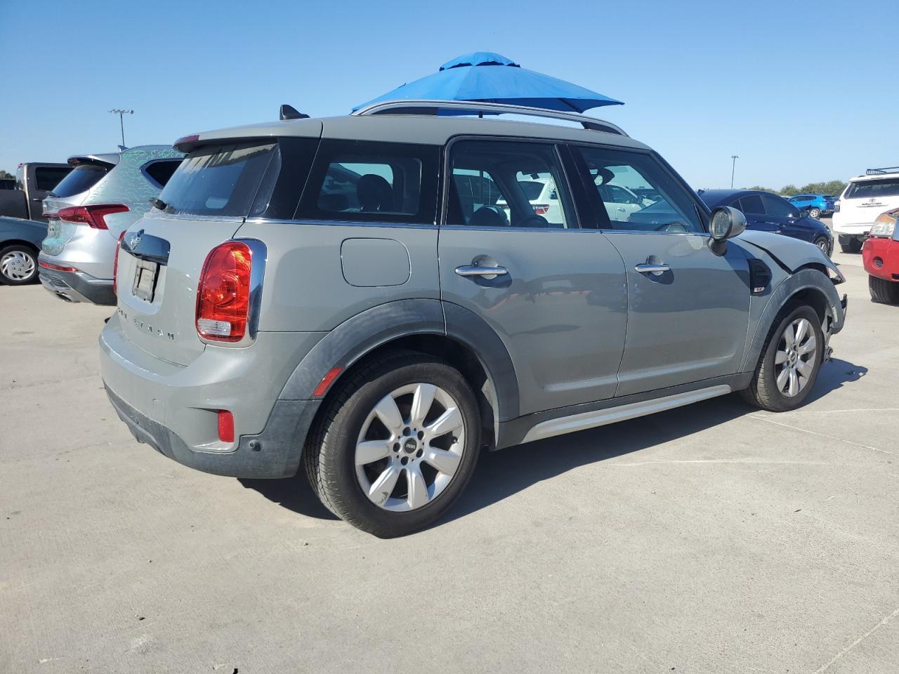 2019 Mini Cooper Countryman - Image 3