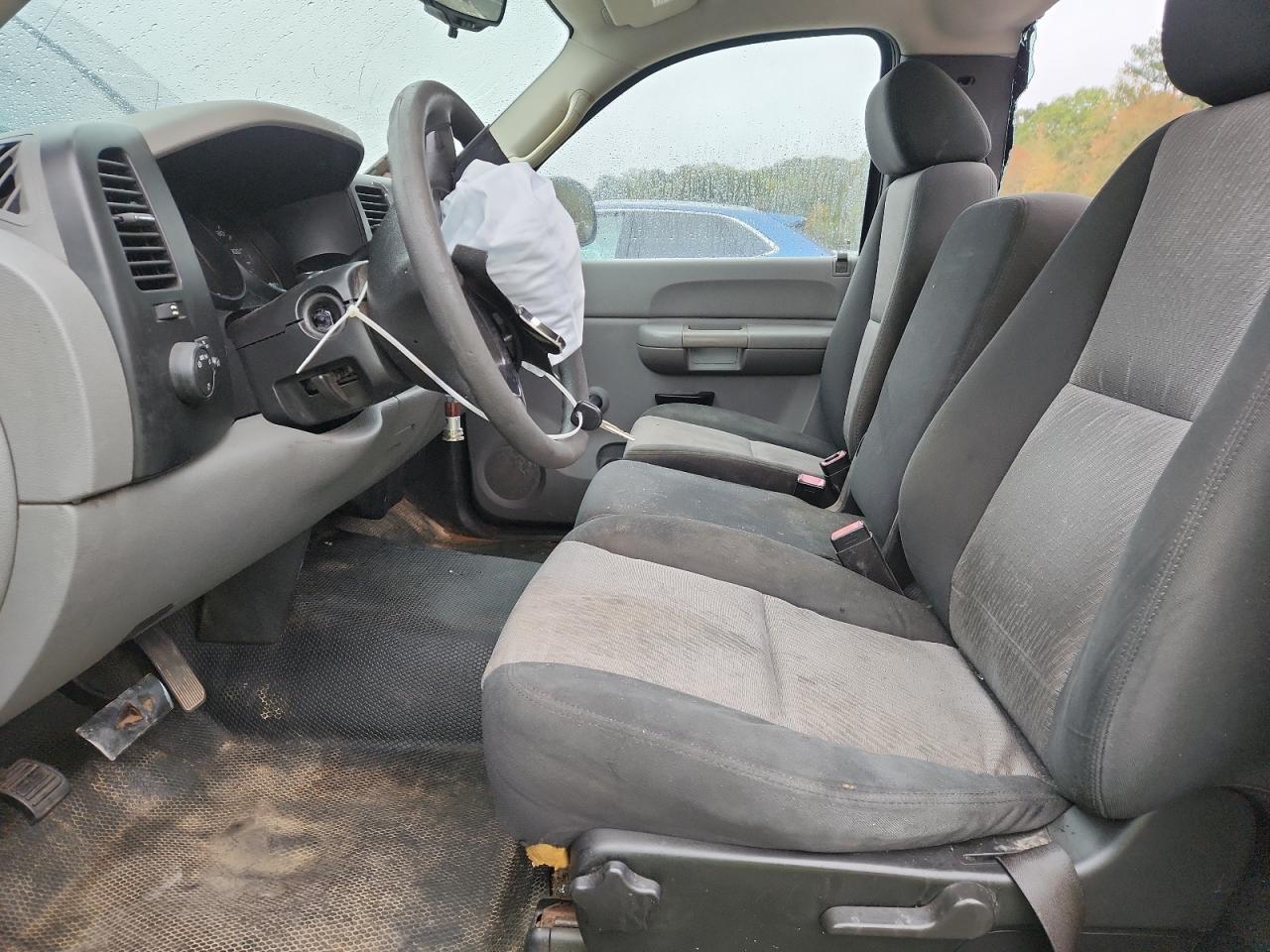 2008 Chevrolet Silverado C1500 - Image 7