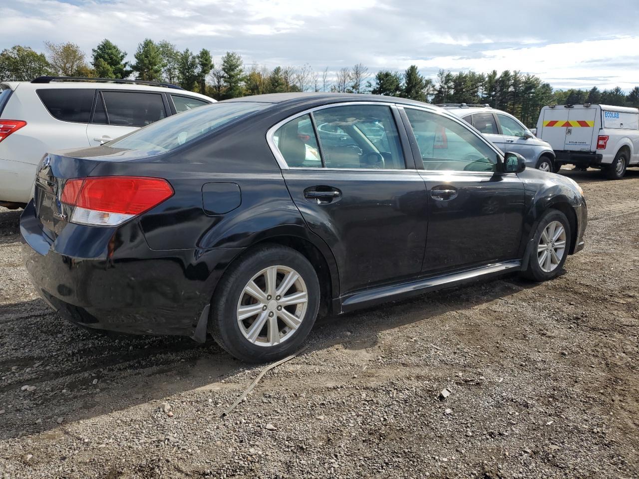 2010 Subaru Legacy 2.5I Premium - Фото 3