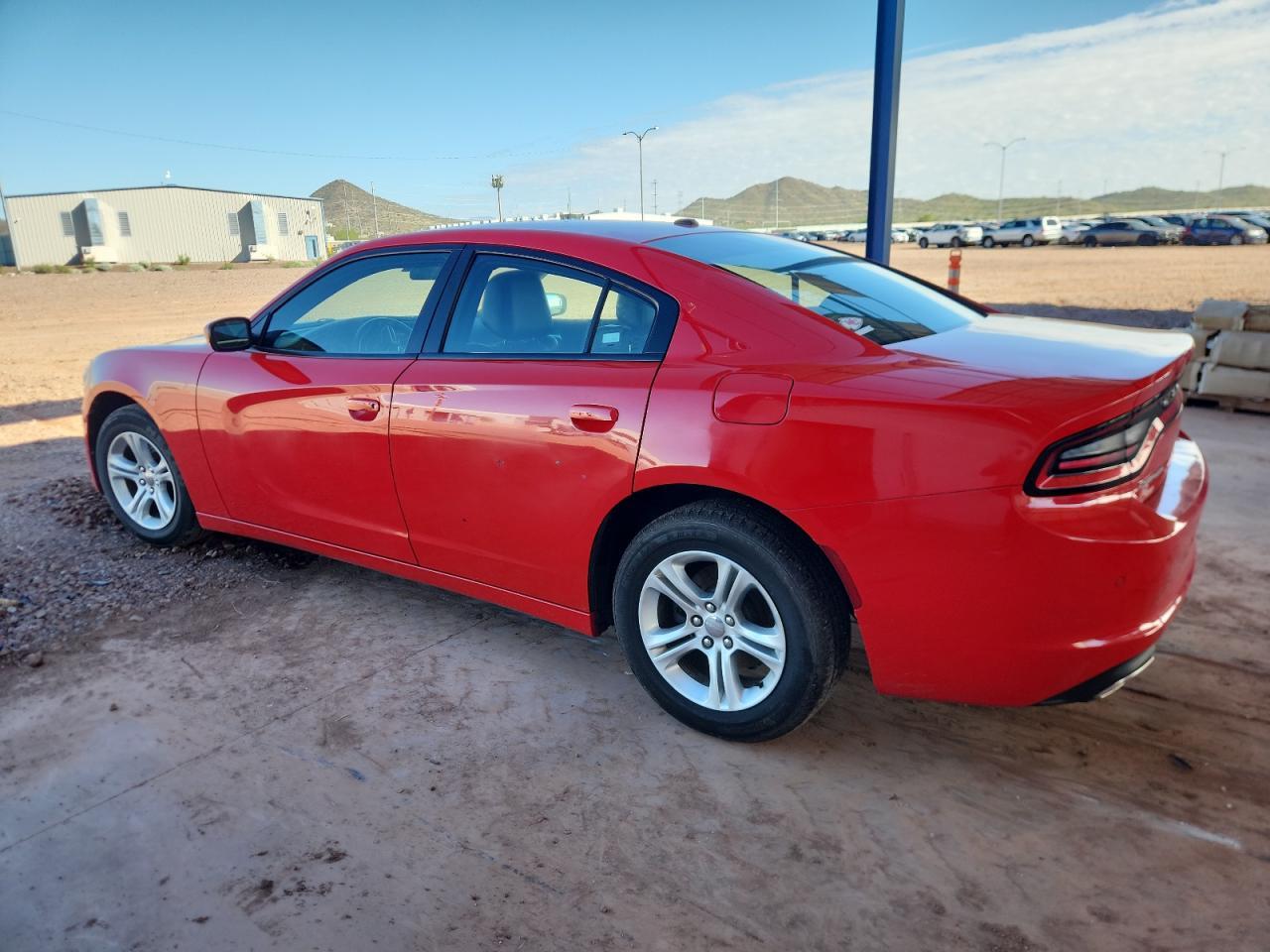 2020 Dodge Charger Sxt - Фото 2