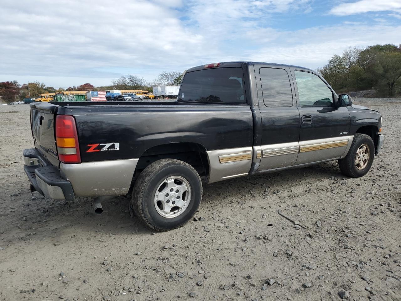 2001 Chevrolet Silverado K1500 - Фото 3