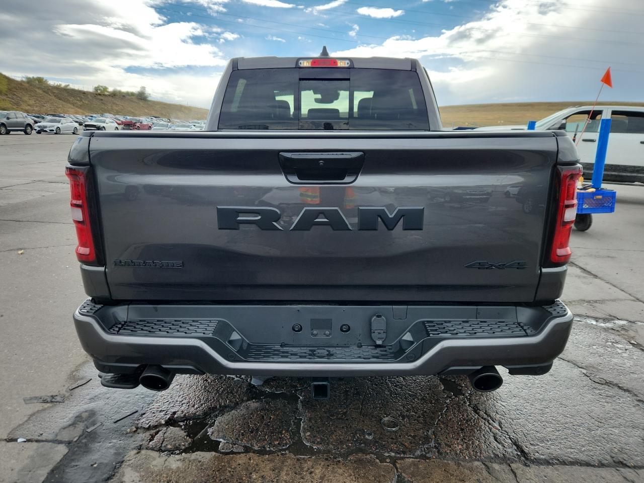 2025 Ram 1500 Laramie - Фото 6