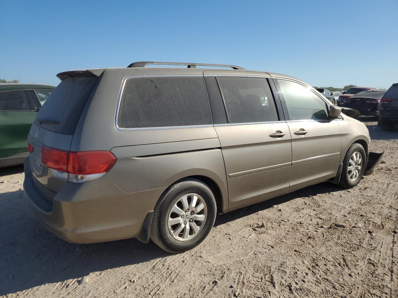 2010 Honda Odyssey Ex - Image 3