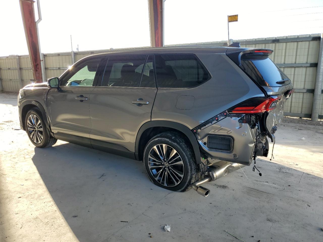2025 Toyota Grand Highlander Limited - Фото 2
