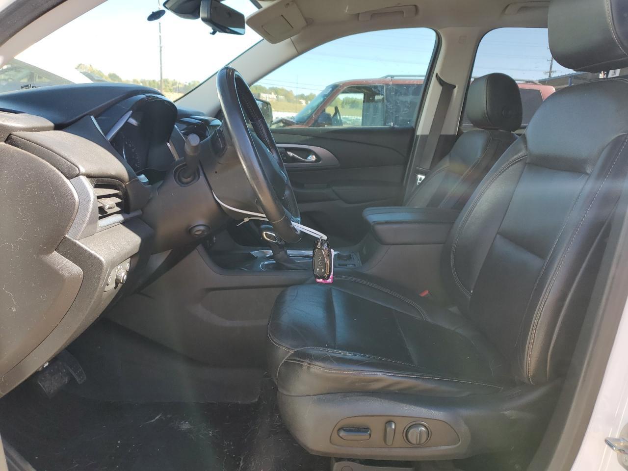 2018 Chevrolet Traverse Premier - Фото 7