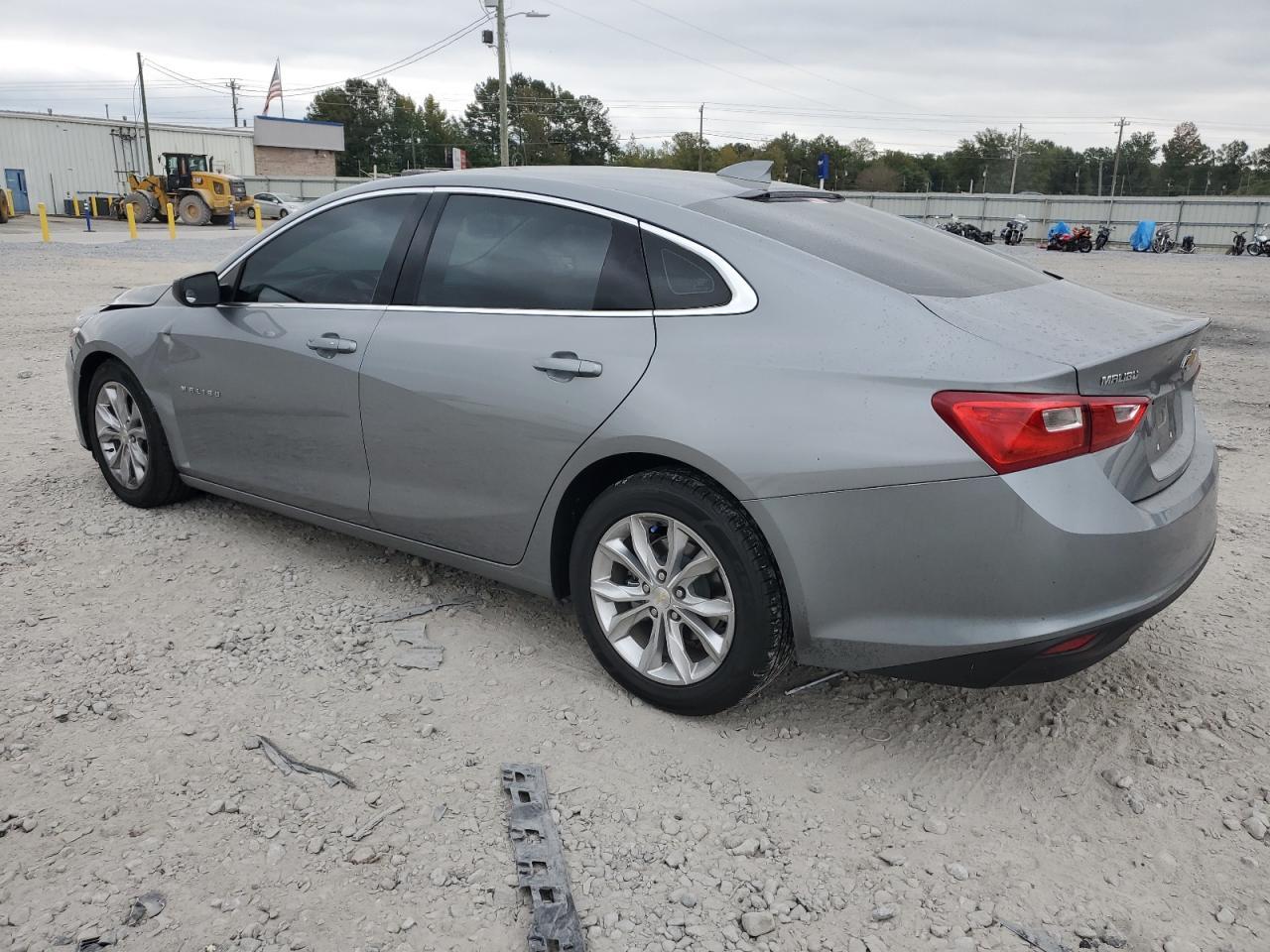 2023 Chevrolet Malibu Lt - Image 2
