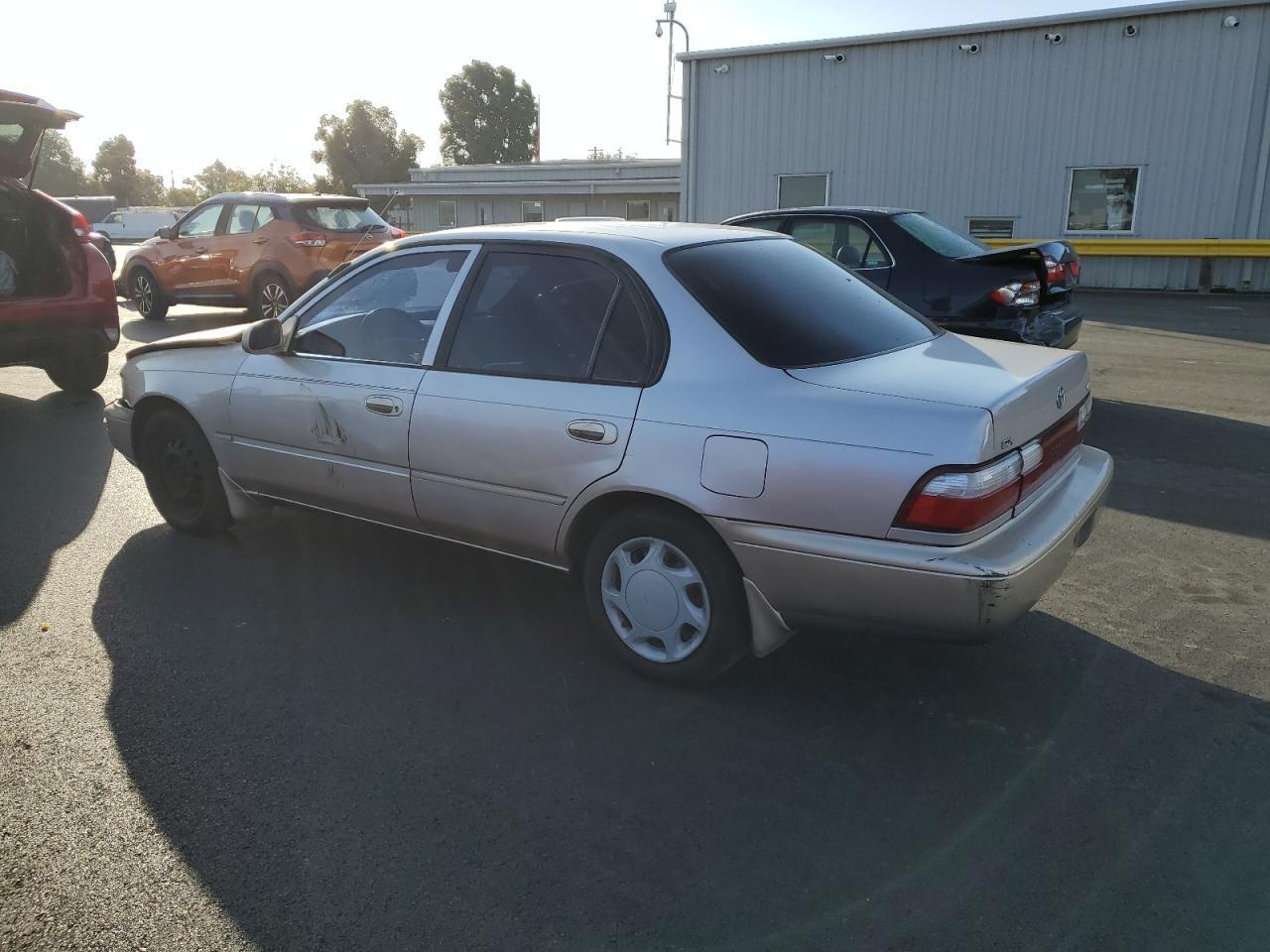 1996 Toyota Corolla Dx - Фото 2