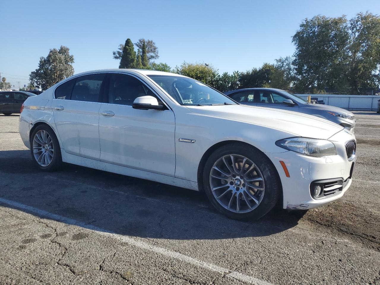 2015 BMW 528 I - Фото 4