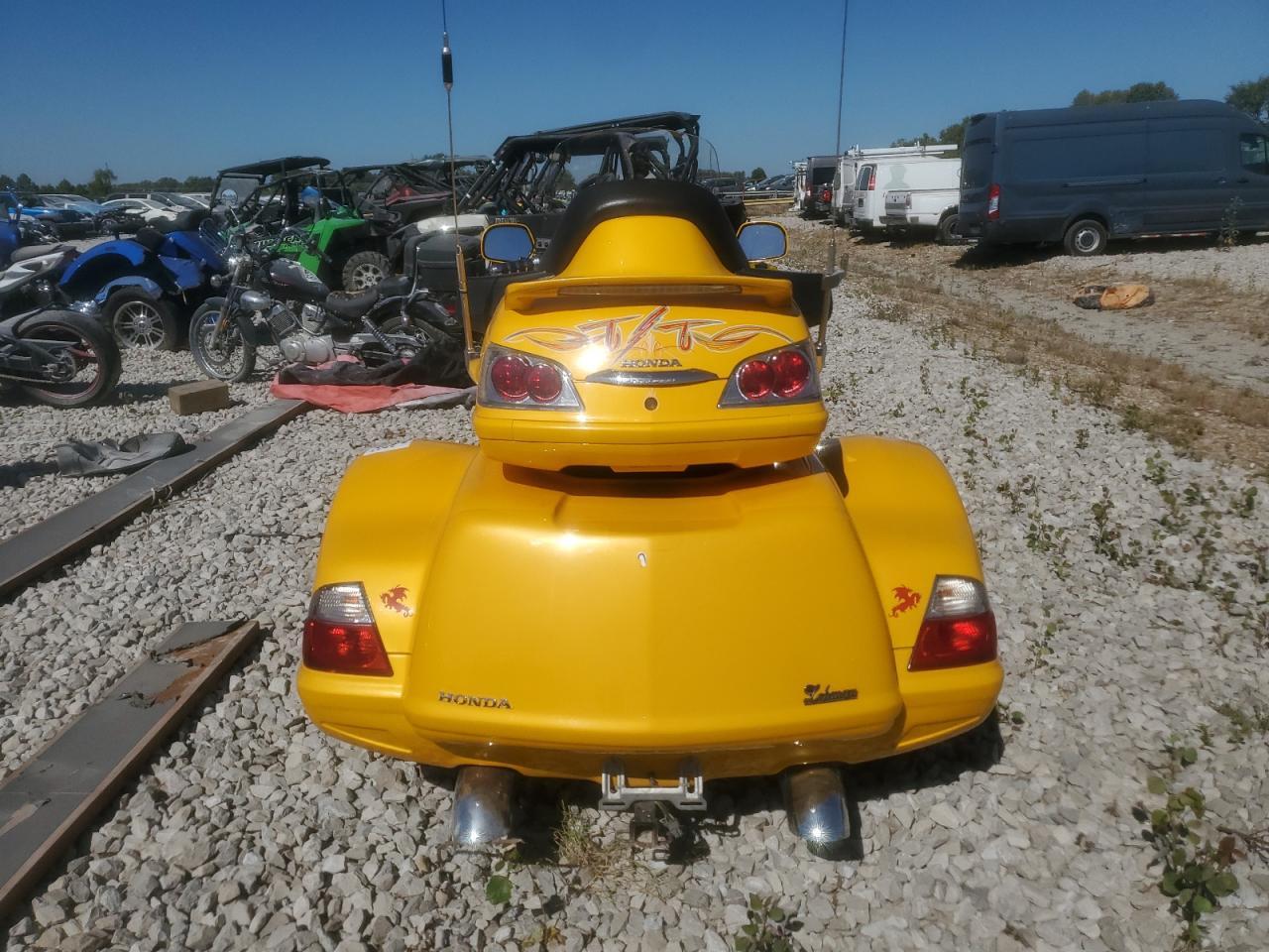 2010 Honda Gl1800 - Image 4