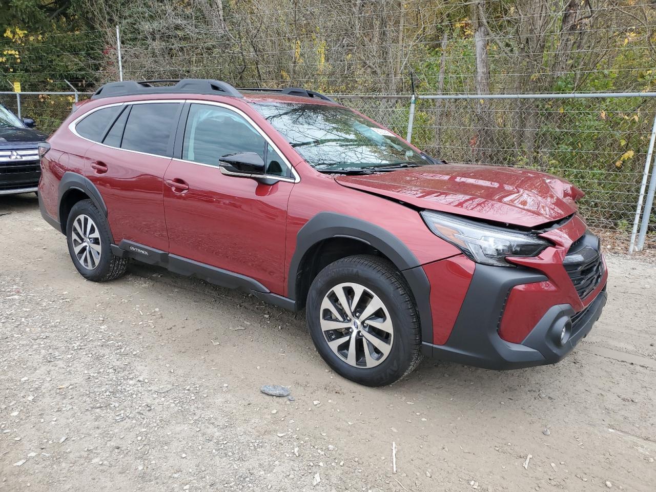 2025 Subaru Outback Premium - Image 4