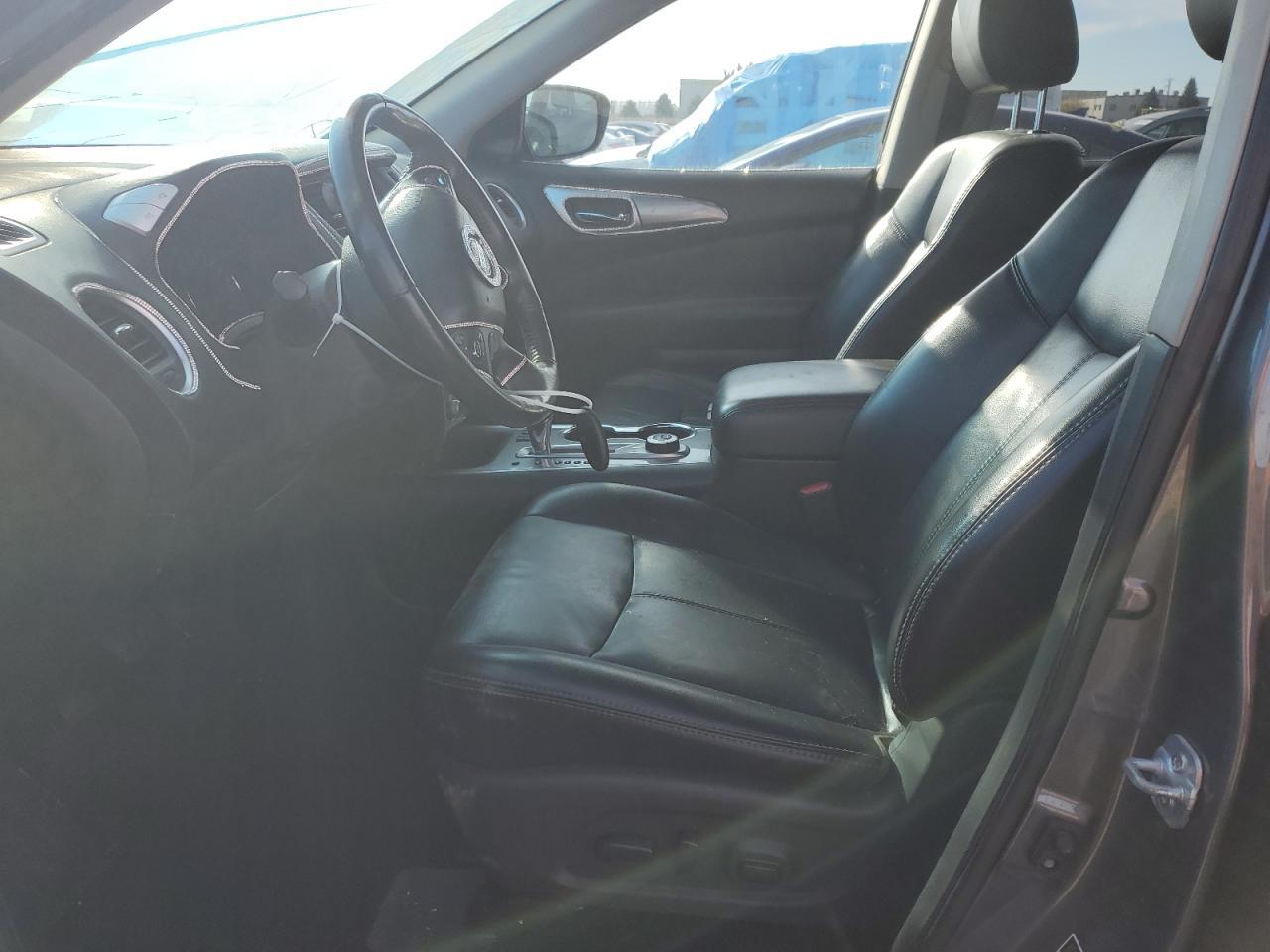 2017 Nissan Pathfinder S - Image 7