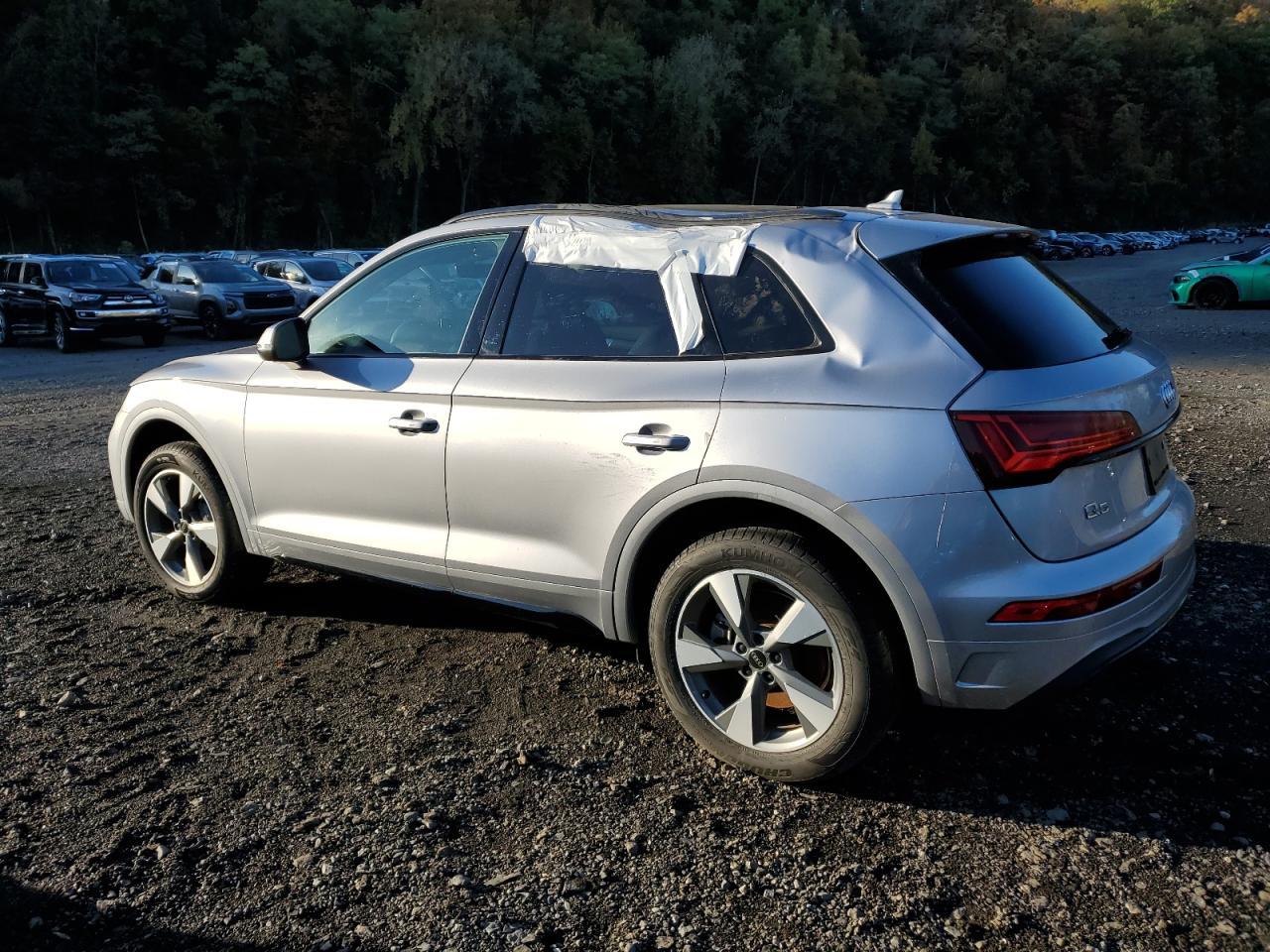 2025 Audi Q5 Premium 40 - Фото 2