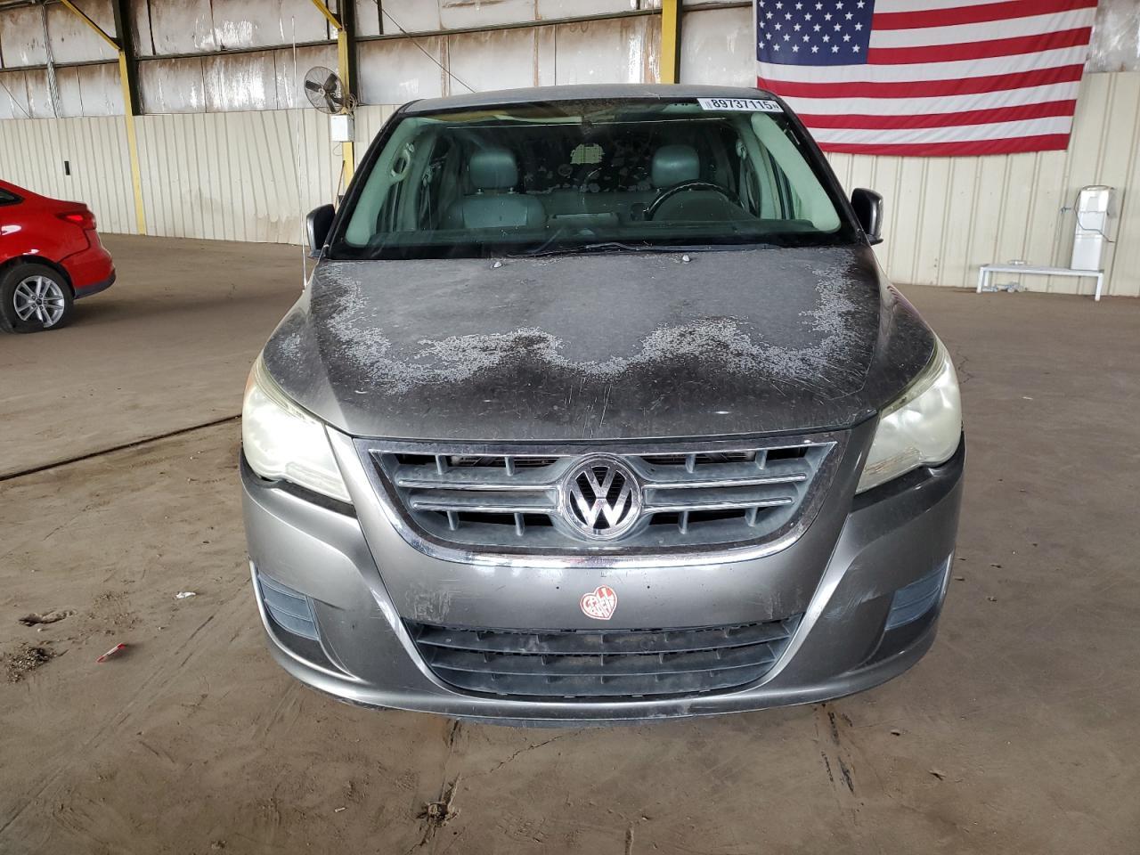2010 Volkswagen Routan Se - Фото 5