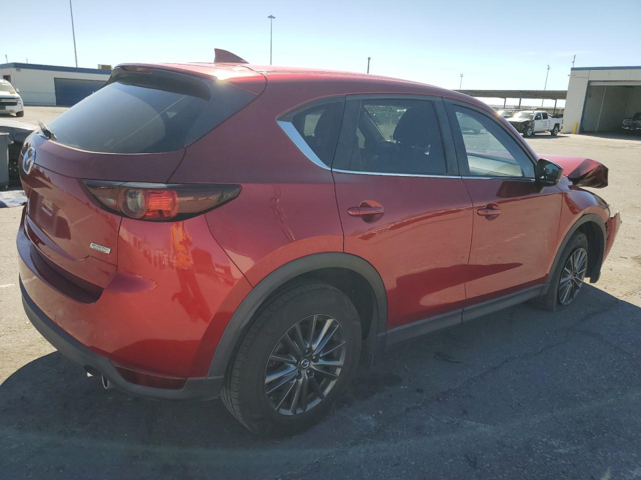 2019 Mazda Cx-5 Touring - Image 3