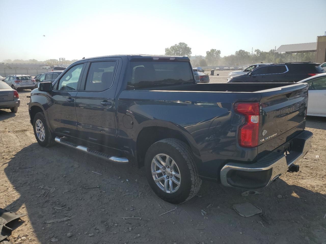 2020 Chevrolet Silverado K1500 Lt - Фото 2