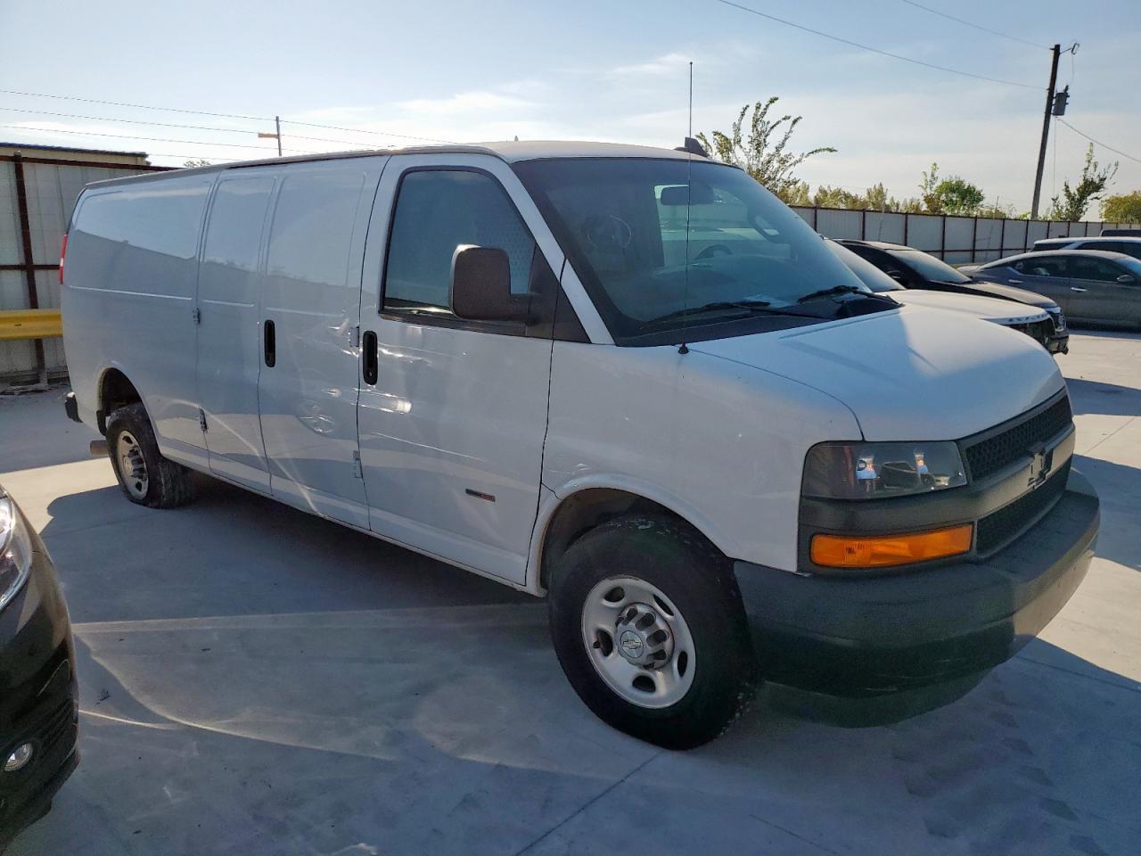 2021 Chevrolet Express G3500 - Image 4