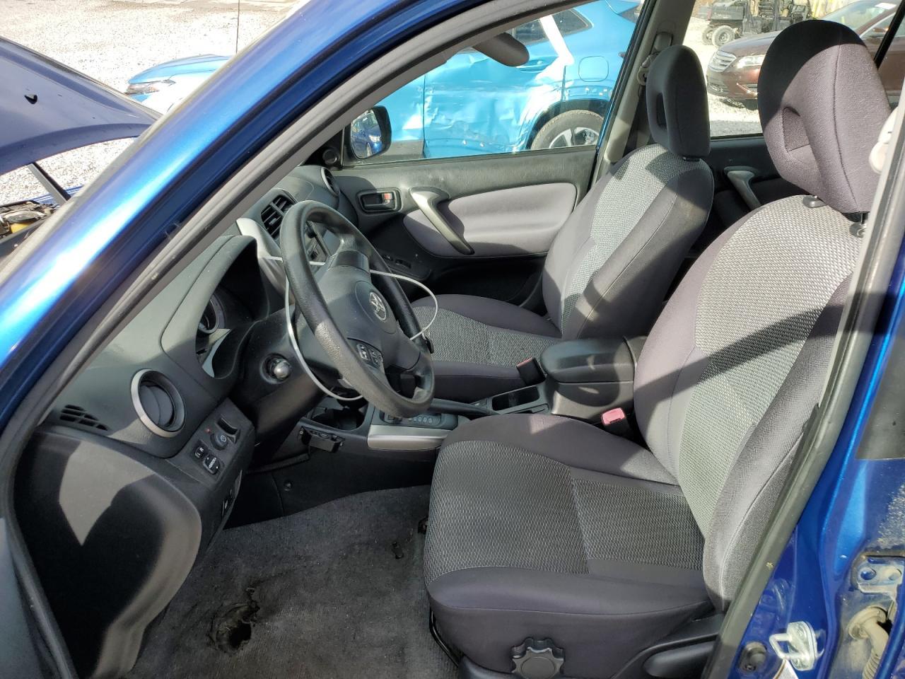 2005 Toyota Rav4 - Image 7