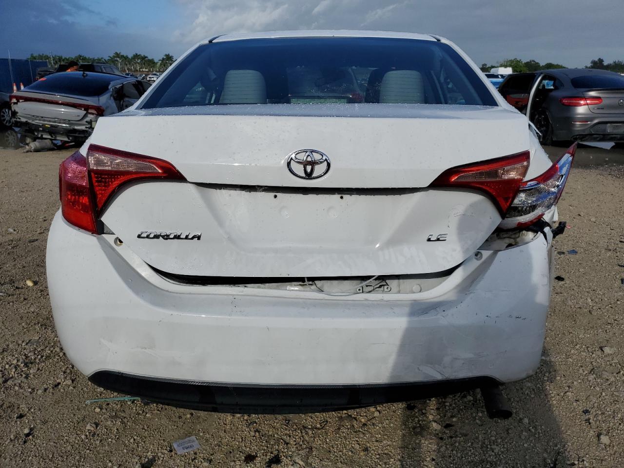 2019 Toyota Corolla L - Image 6