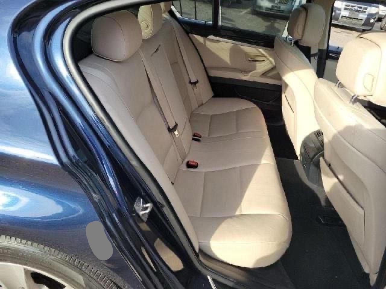 2011 BMW 528 I - Фото 6