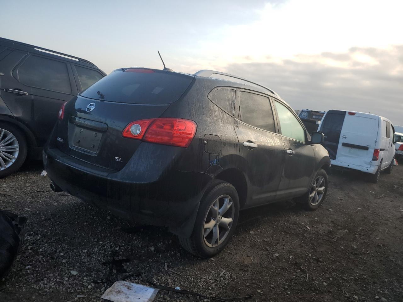 2010 Nissan Rogue S - Фото 3