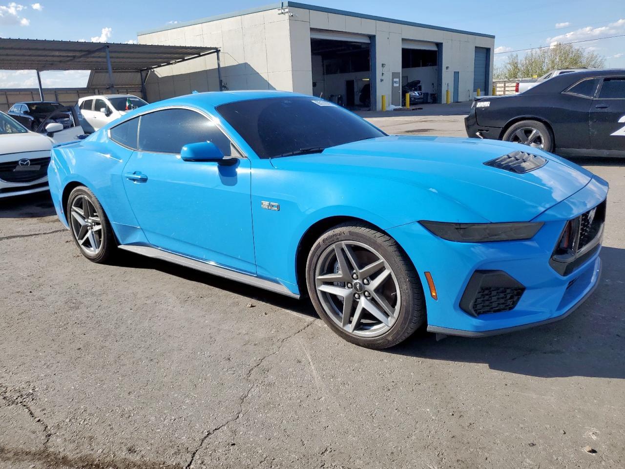 2025 Ford Mustang Gt - Image 4