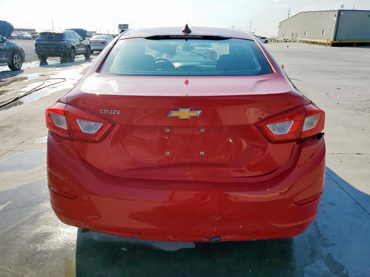 2017 Chevrolet Cruze Ls - Фото 6