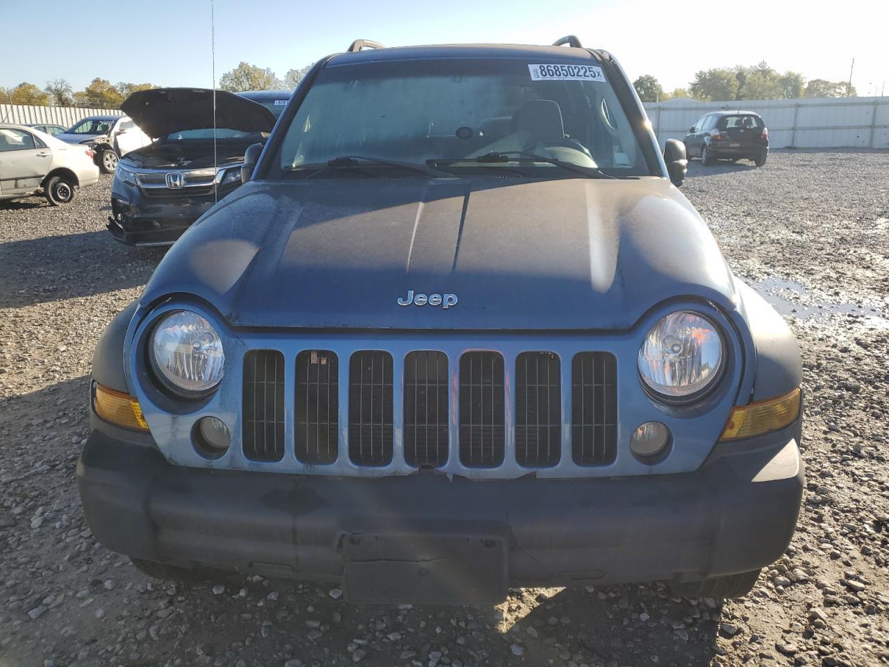 2006 Jeep Liberty Sport - Фото 5
