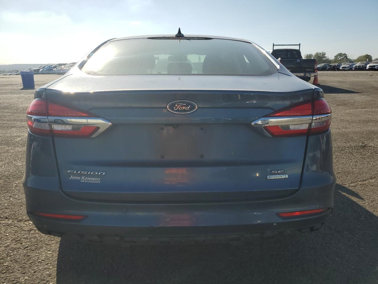2019 Ford Fusion Se - Image 6