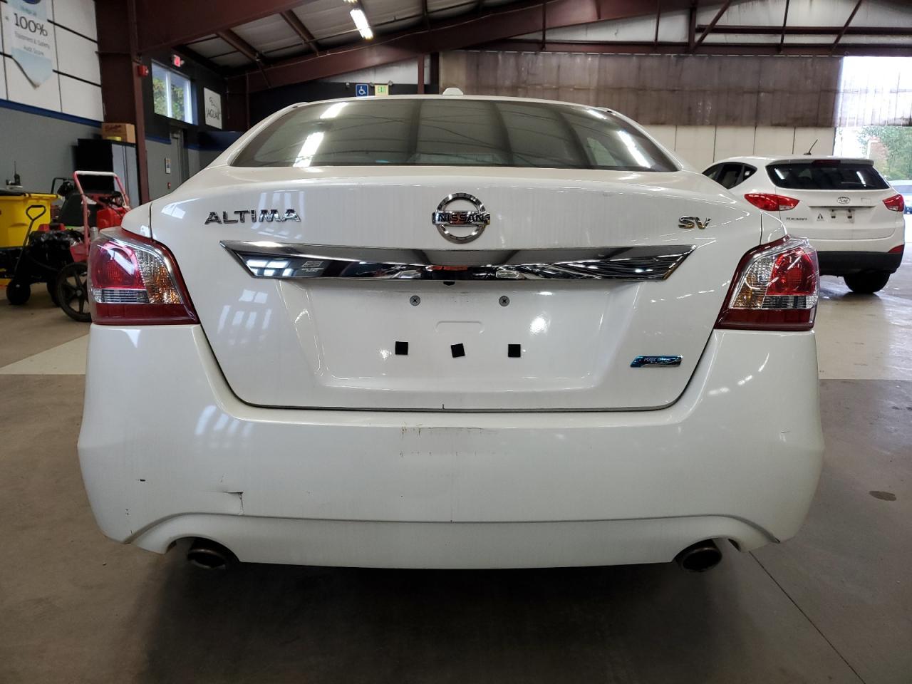 2013 Nissan Altima 2.5 - Фото 6