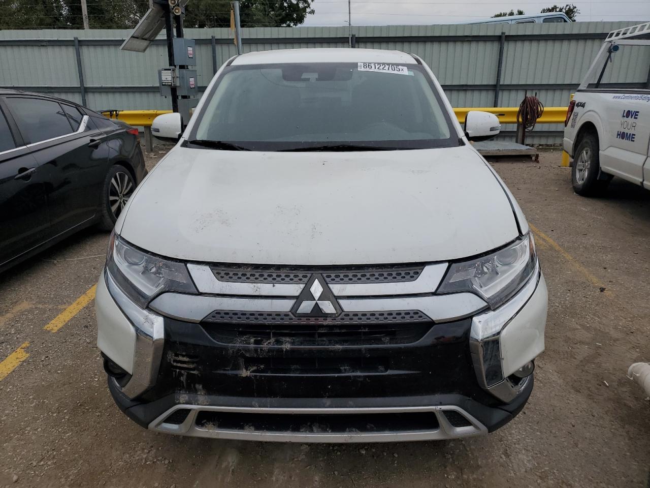 2020 Mitsubishi Outlander Se - Фото 5