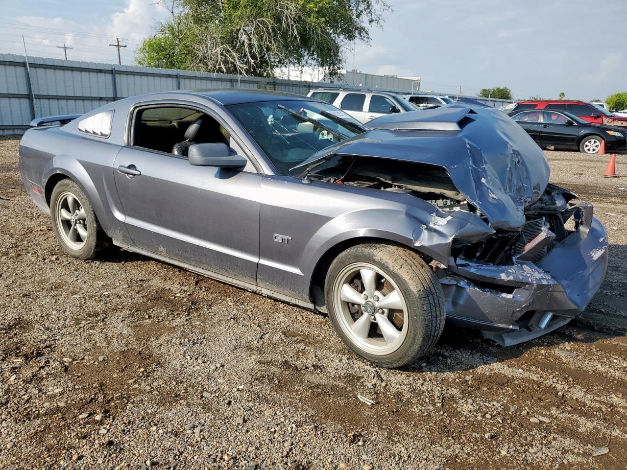 2006 Ford Mustang Gt - Фото 4