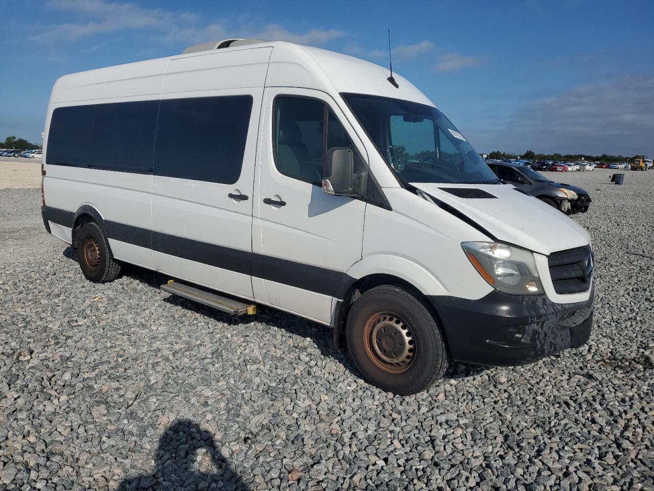 2018 Mercedes-Benz Sprinter 2500 - Image 4