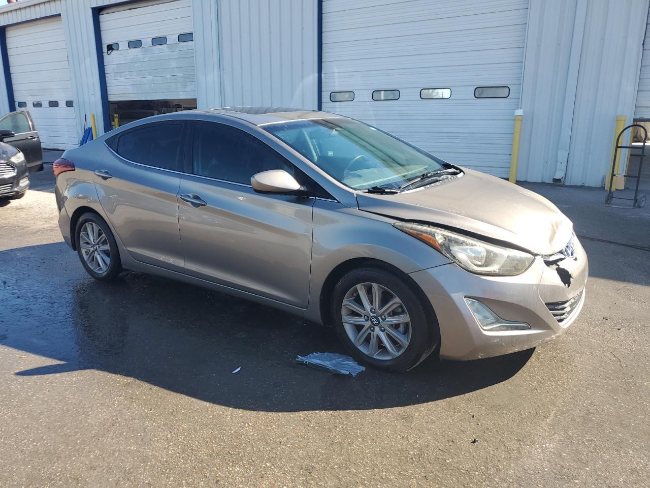2015 Hyundai Elantra Se - Фото 4