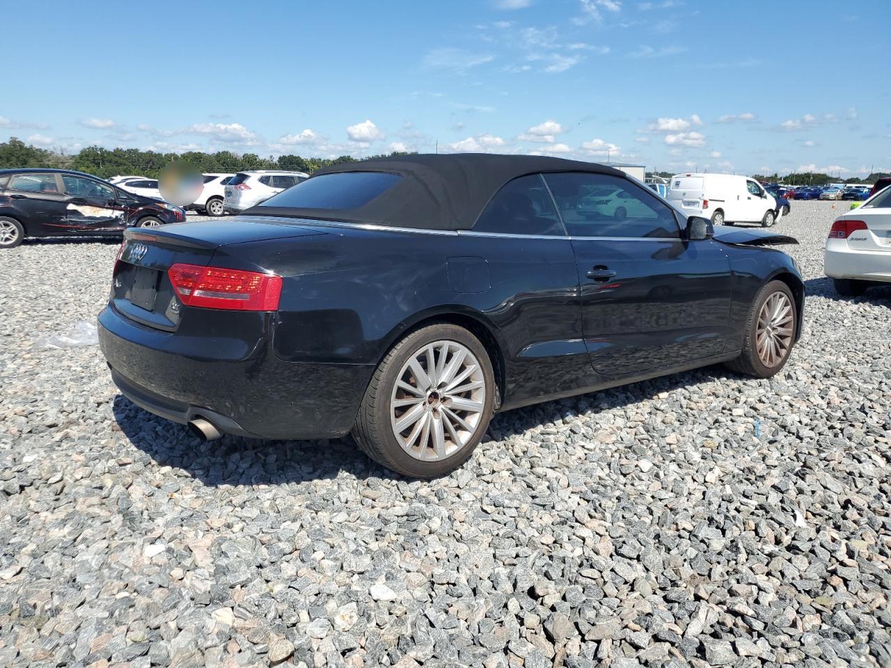 2011 Audi A5 Premium Plus - Фото 3