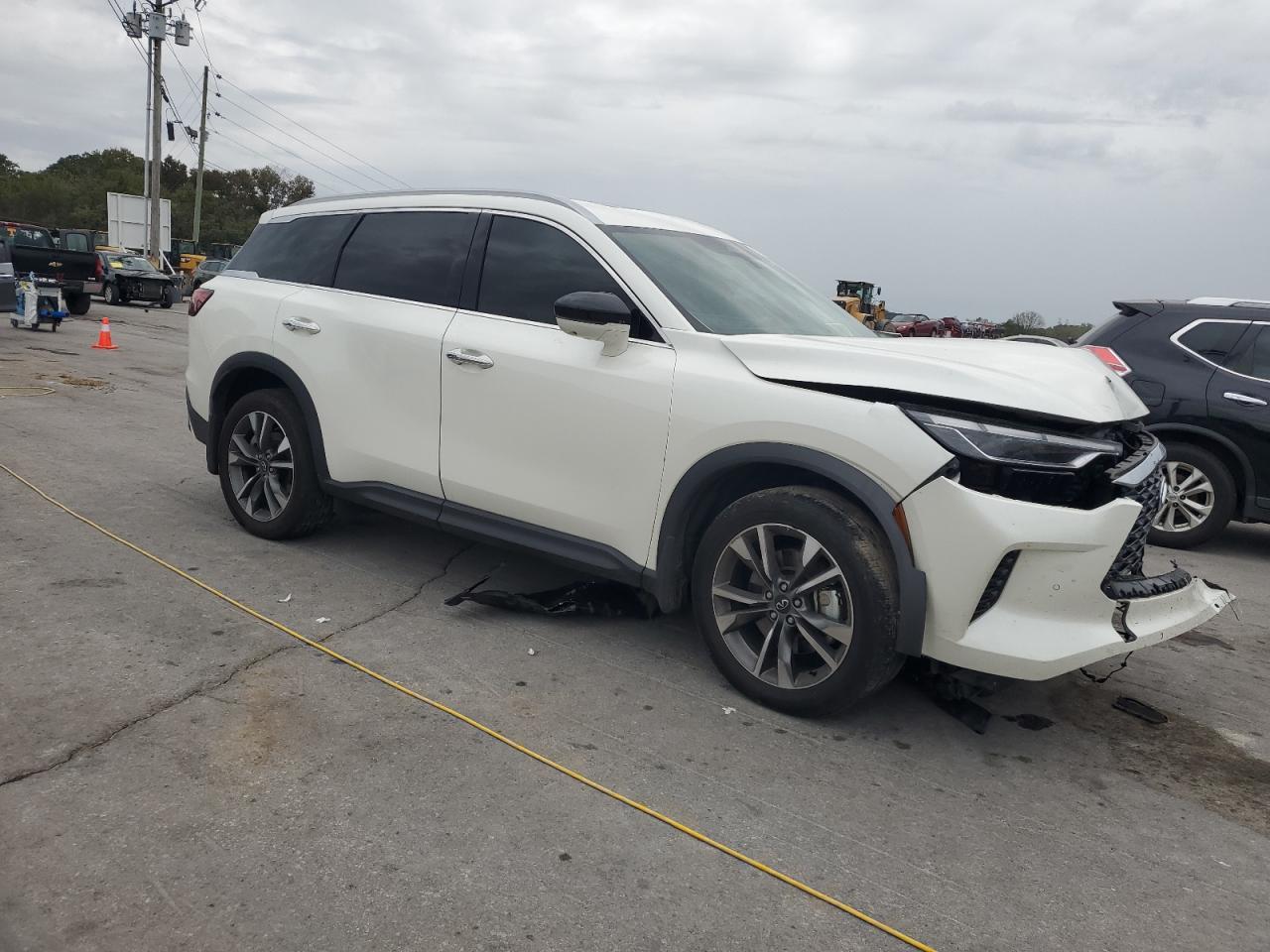 2025 Infiniti Qx60 Luxe - Фото 4