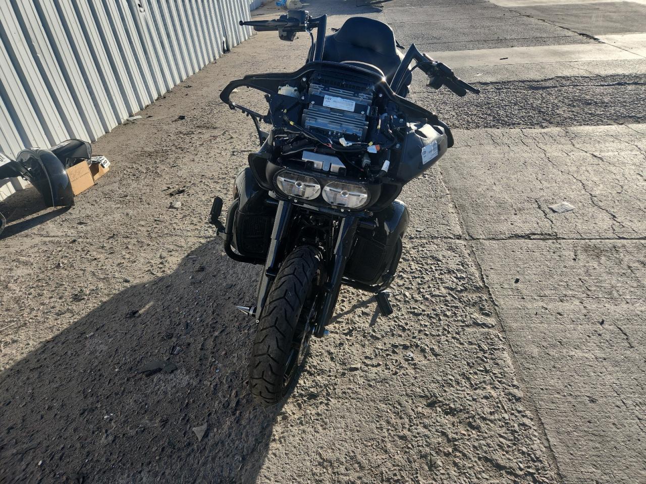 2023 Harley-Davidson Fltrk - Image 2