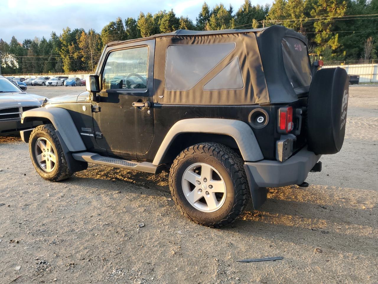 2010 Jeep Wrangler Sport - Фото 2