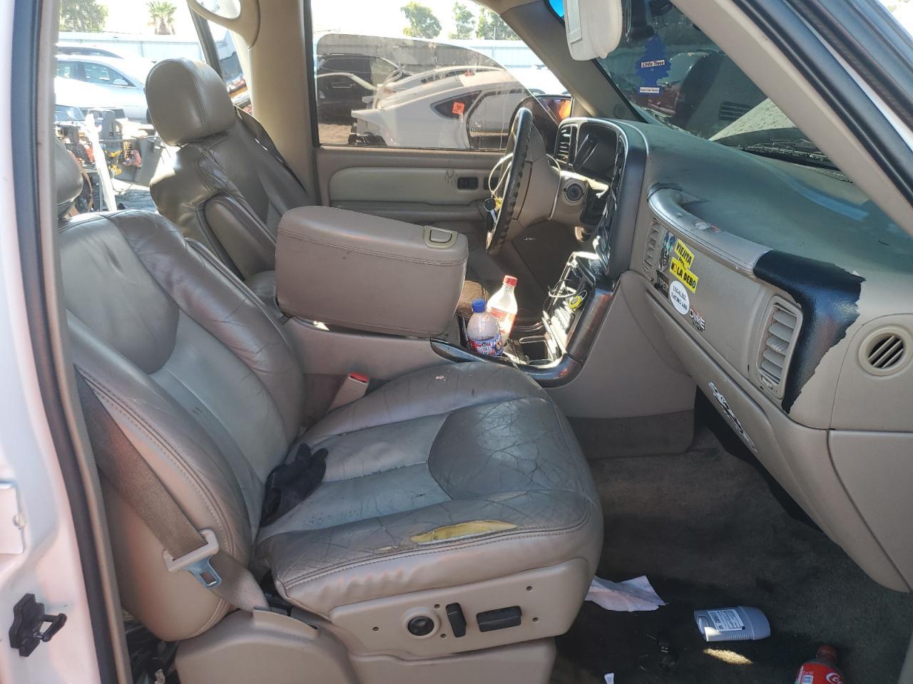 2003 GMC Yukon Denali - Фото 7