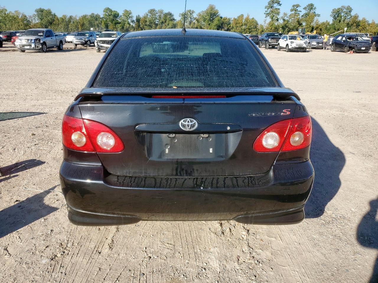 2005 Toyota Corolla Ce - Image 6
