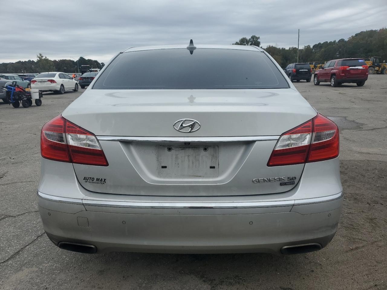 2012 Hyundai Genesis 5.0L - Фото 6