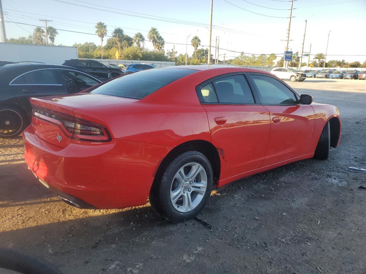 2016 Dodge Charger Se - Фото 3