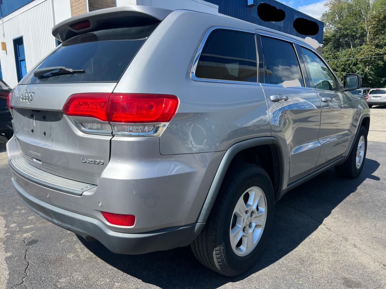 2017 Jeep Grand Cherokee Laredo - Фото 4