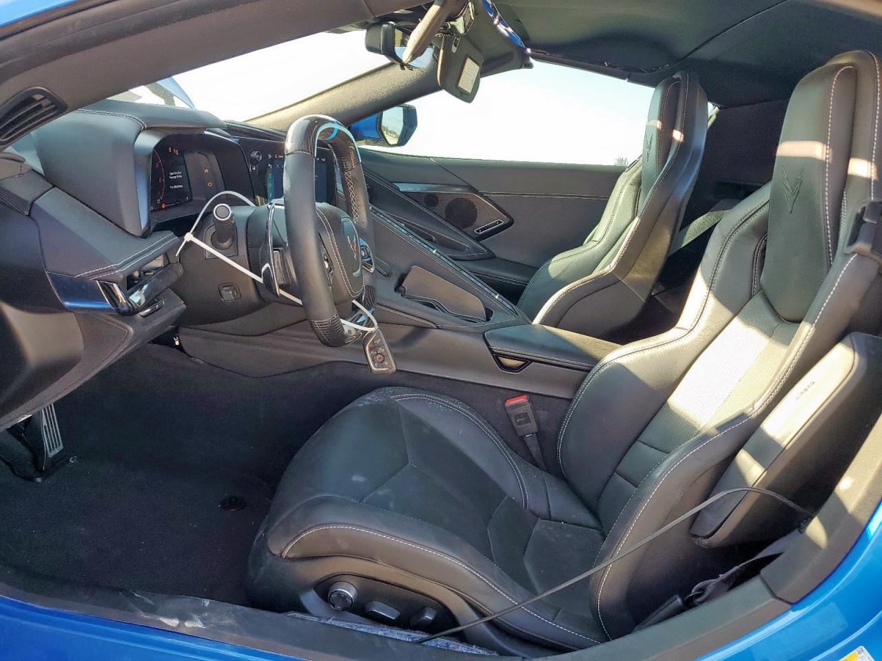 2025 Chevrolet Corvette Stingray 2Lt - Image 7