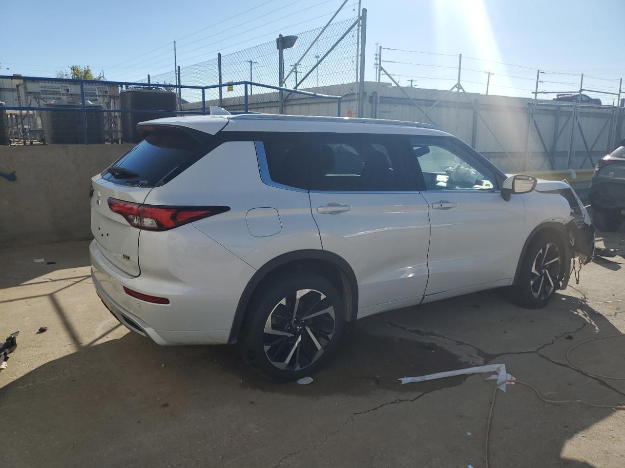 2022 Mitsubishi Outlander Sel - Image 3